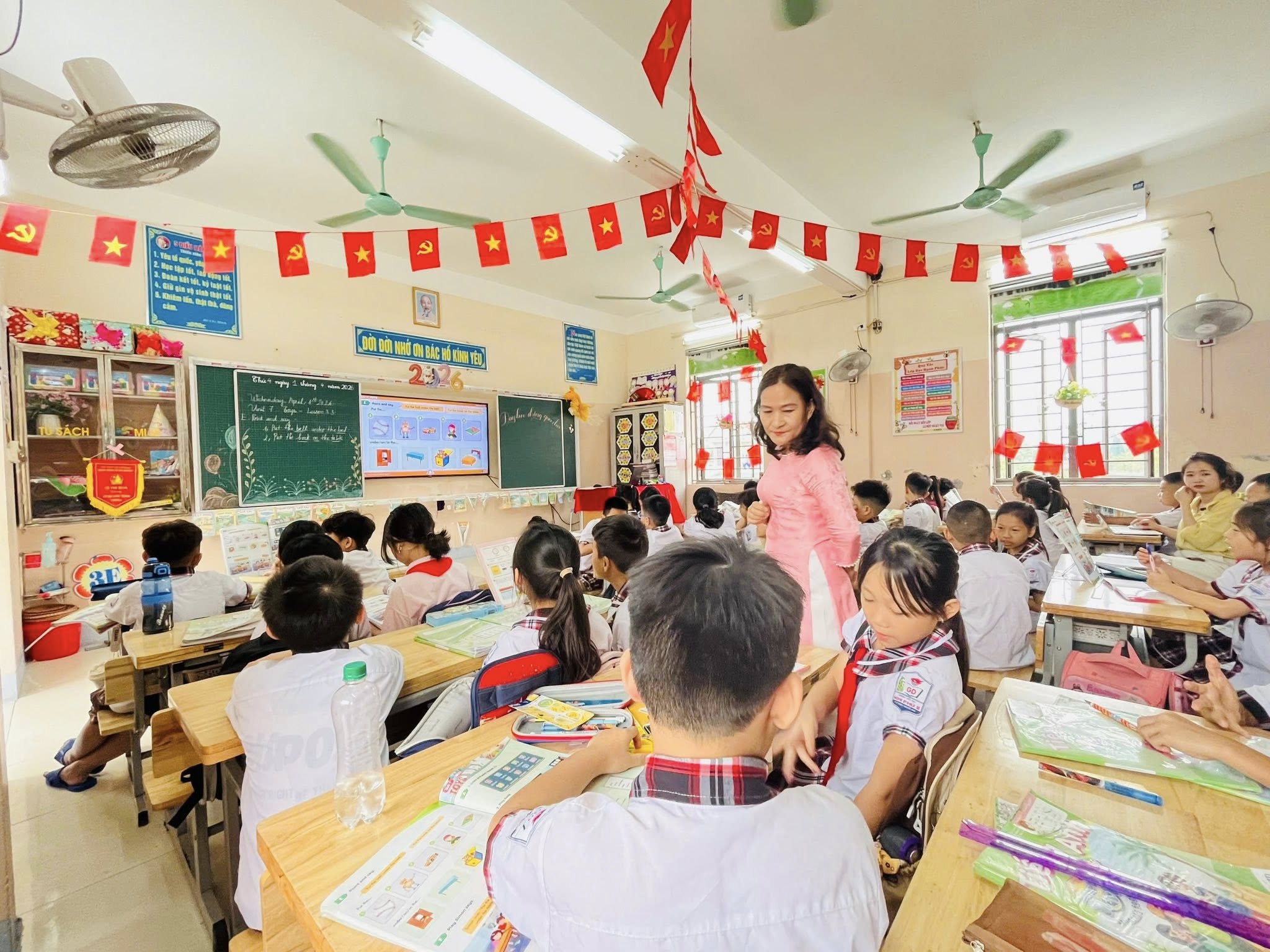 SINH HOẠT CHUYÊN MÔN – THỂ HIỆN NỘI DUNG NGHIÊN CỨU BÀI DẠY “SÔI NỔI - HIỆU QUẢ” 🌱