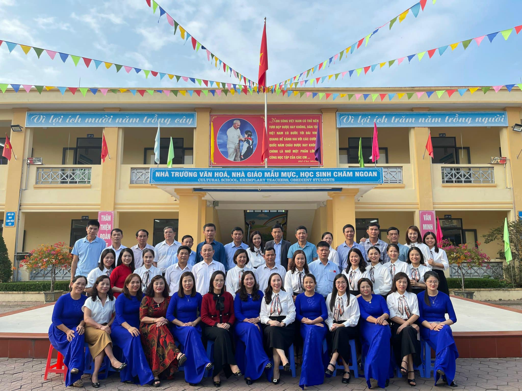 THẮT CHẶT TÌNH ĐOÀN KẾT - CHIA SẺ KINH NGHIỆM HAY